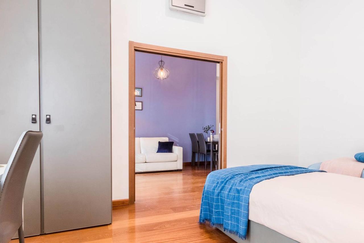 Apartamento Hintown Duomo Via Baracchini Milán Exterior foto
